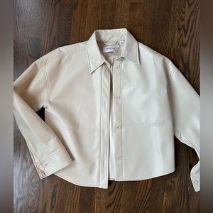 Aritzia Babaton Pelli Hip Shirt Jacket, Matte Pearl, Size XS, NWOT